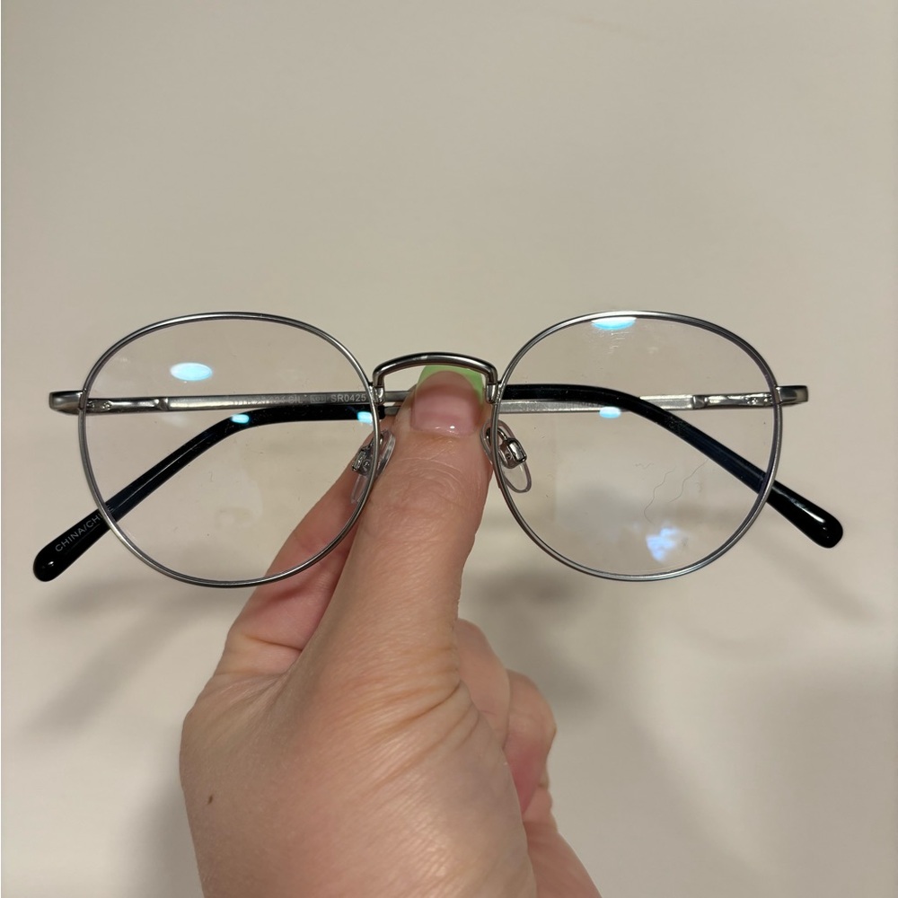 Unisex blue light classes
